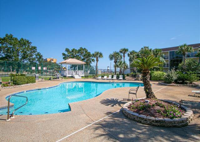 Fun 2 Bed/2 Bath Condo With Pool On Biloxi Beach 外观 照片