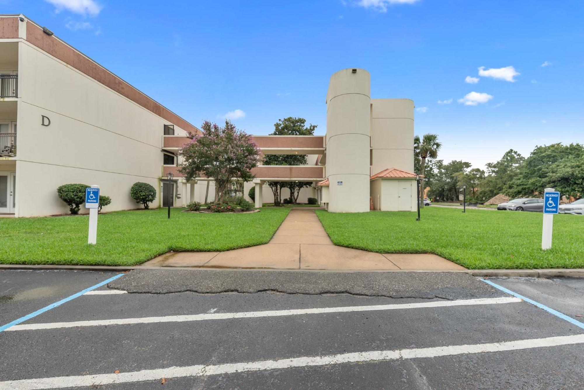 Fun 2 Bed/2 Bath Condo With Pool On Biloxi Beach 外观 照片