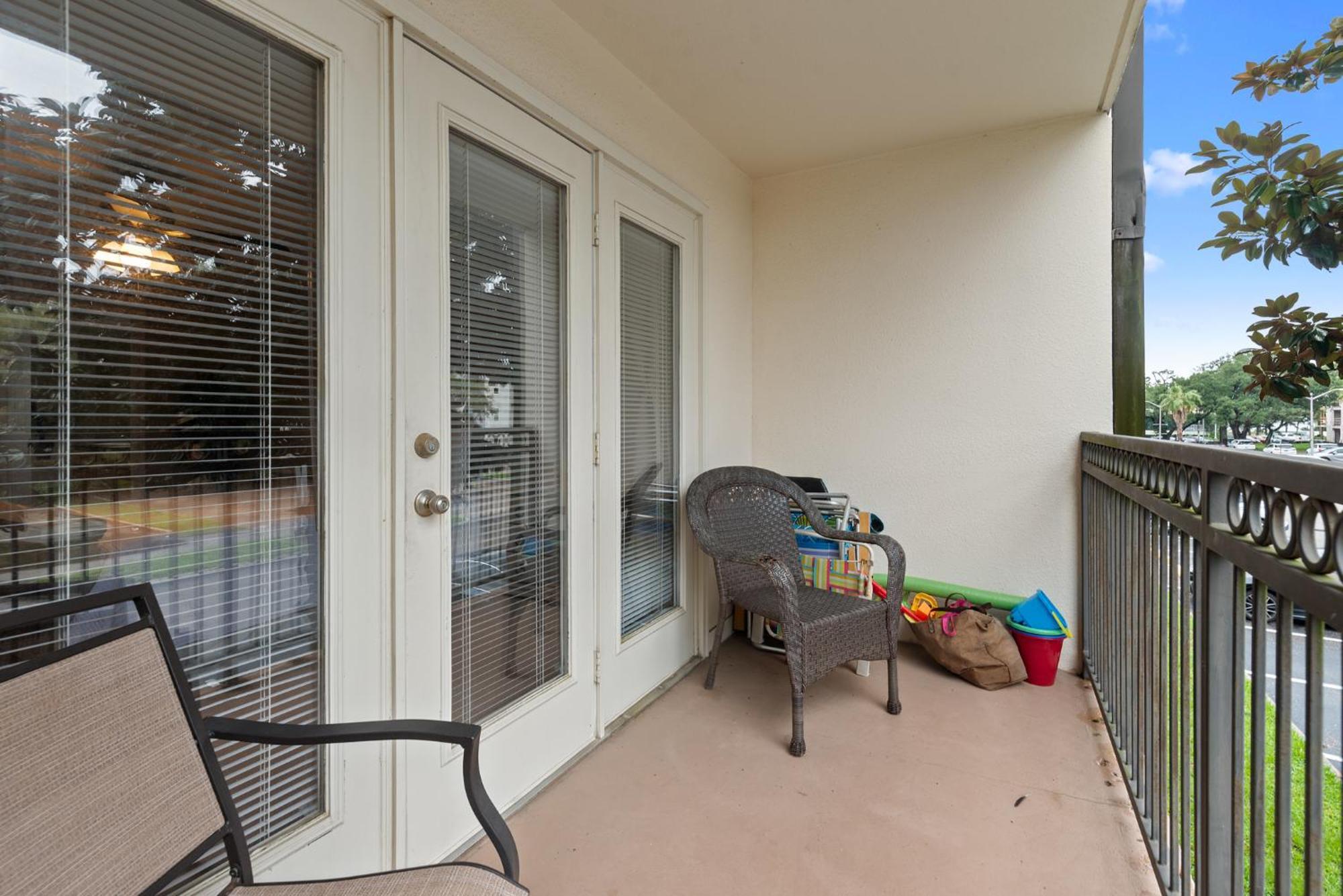 Fun 2 Bed/2 Bath Condo With Pool On Biloxi Beach 外观 照片