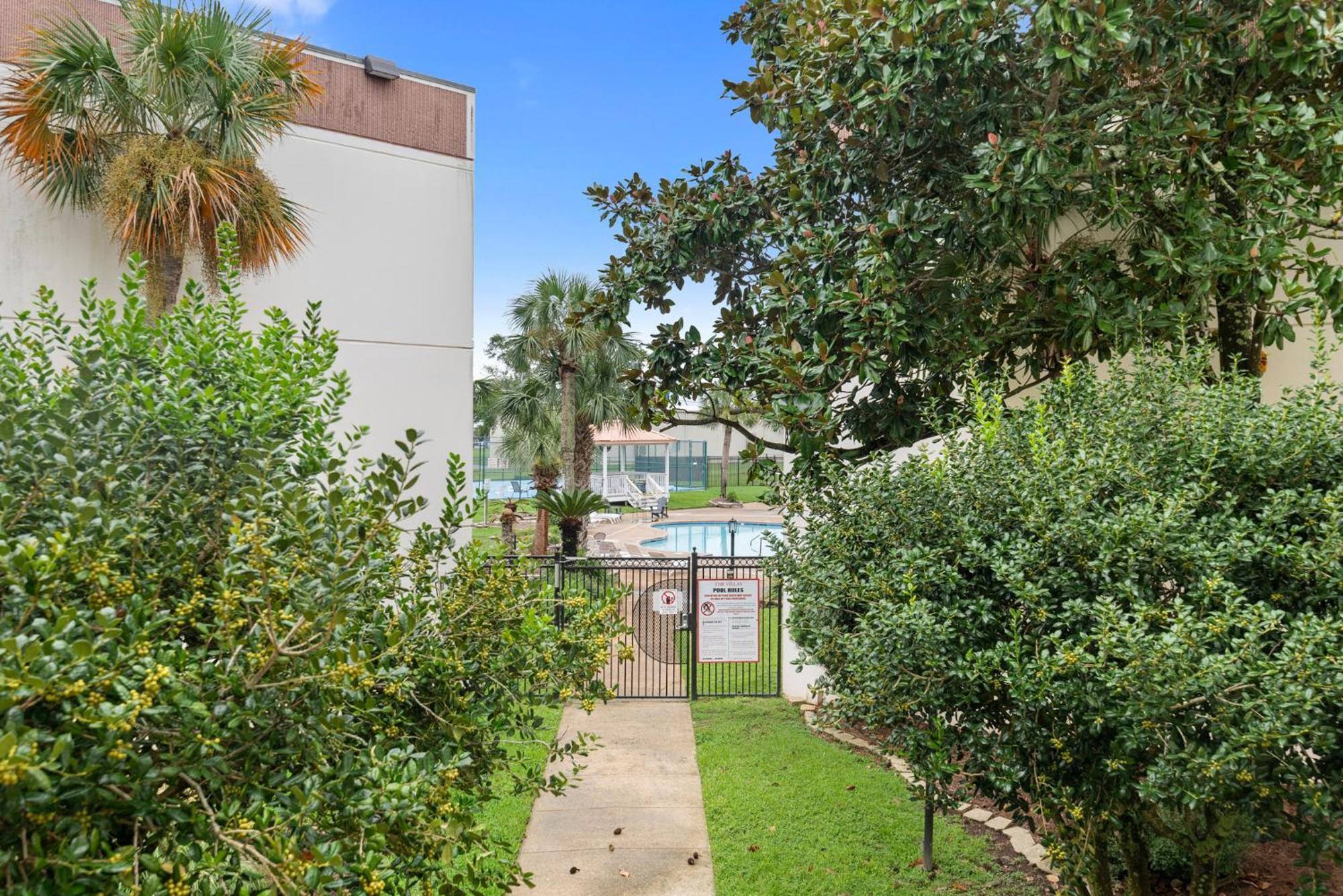 Fun 2 Bed/2 Bath Condo With Pool On Biloxi Beach 外观 照片